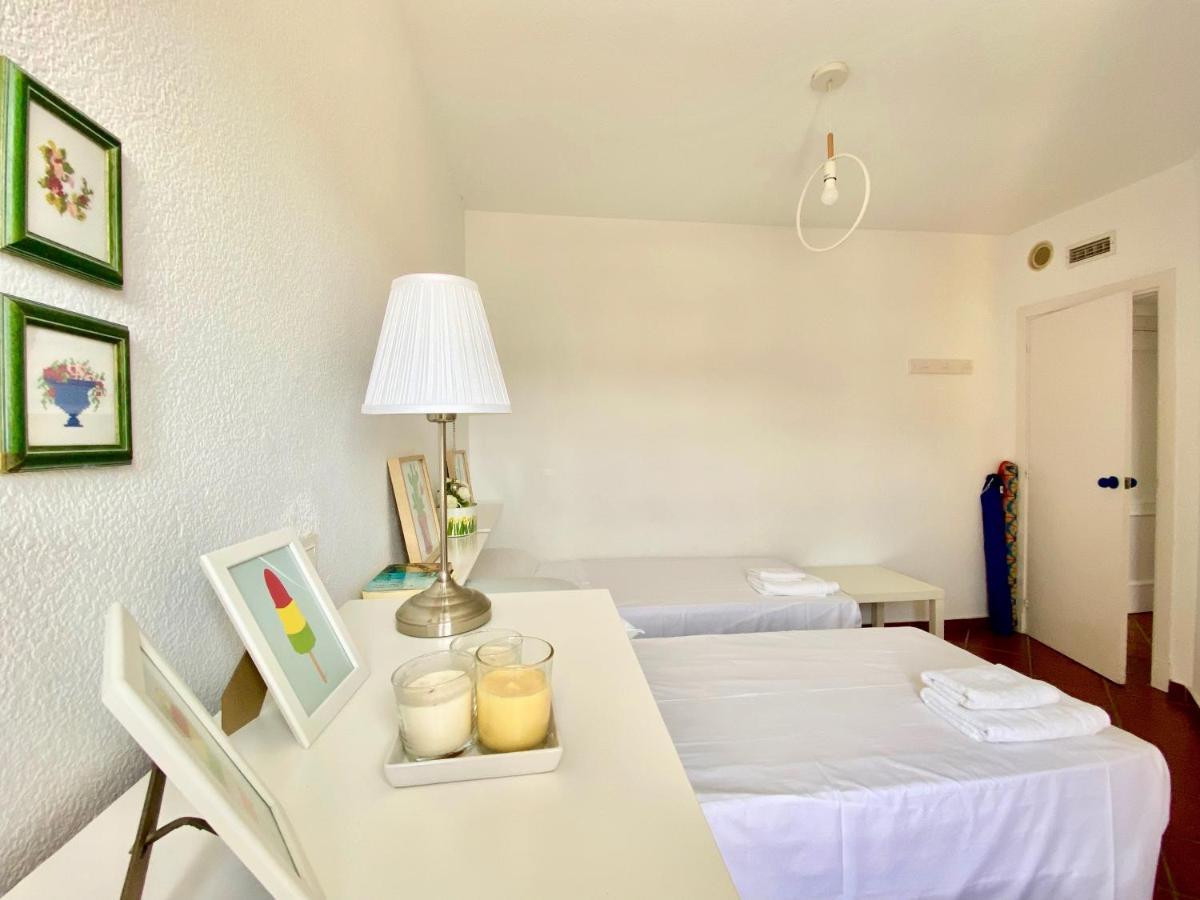 Genial Apartamento En 1A Linea De Playa Con Piscina Almunecar Exterior photo